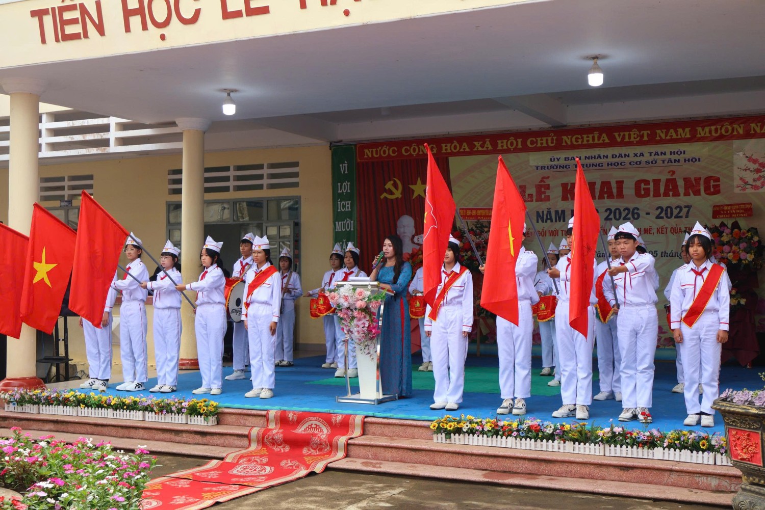 TRƯỜNG THCS TÂN HỘI LONG TRỌNG TỔ CHỨC LỄ KHAI GIẢNG NĂM HỌC 2026–2027
